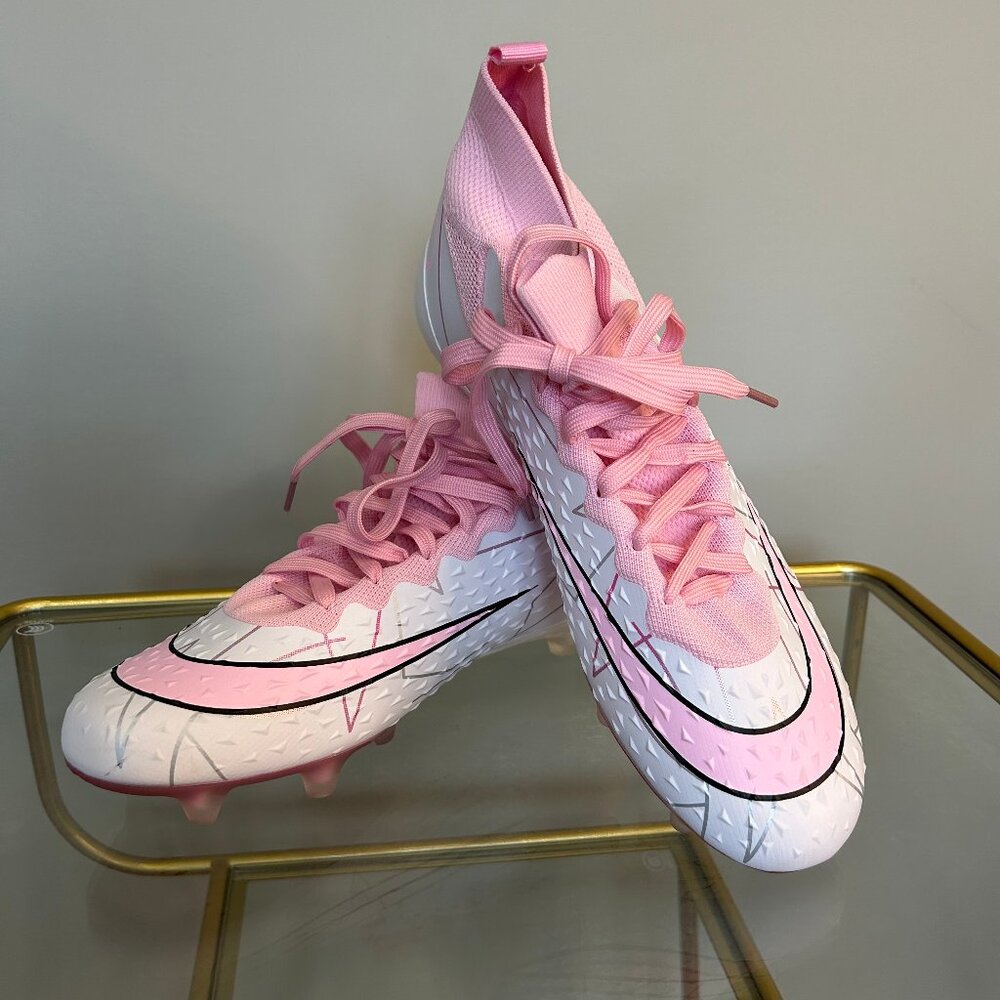 Women Soccer Shoes Cleats Outdoor Breathable Athletic Professional Spikes